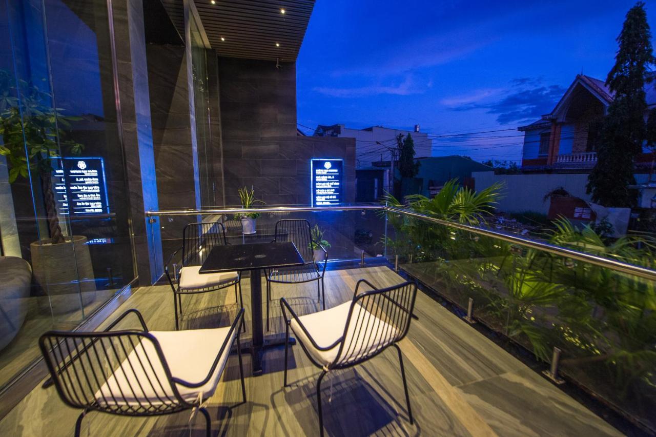 Boston Hotel Pleiku Exterior foto